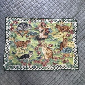 Colorful Cat Tapestry Jacquard Cottage 26” x 36” Kitty Garden Lattice